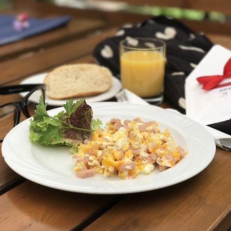 Czarna Kawka Apartamenty クラクフ エクステリア 写真